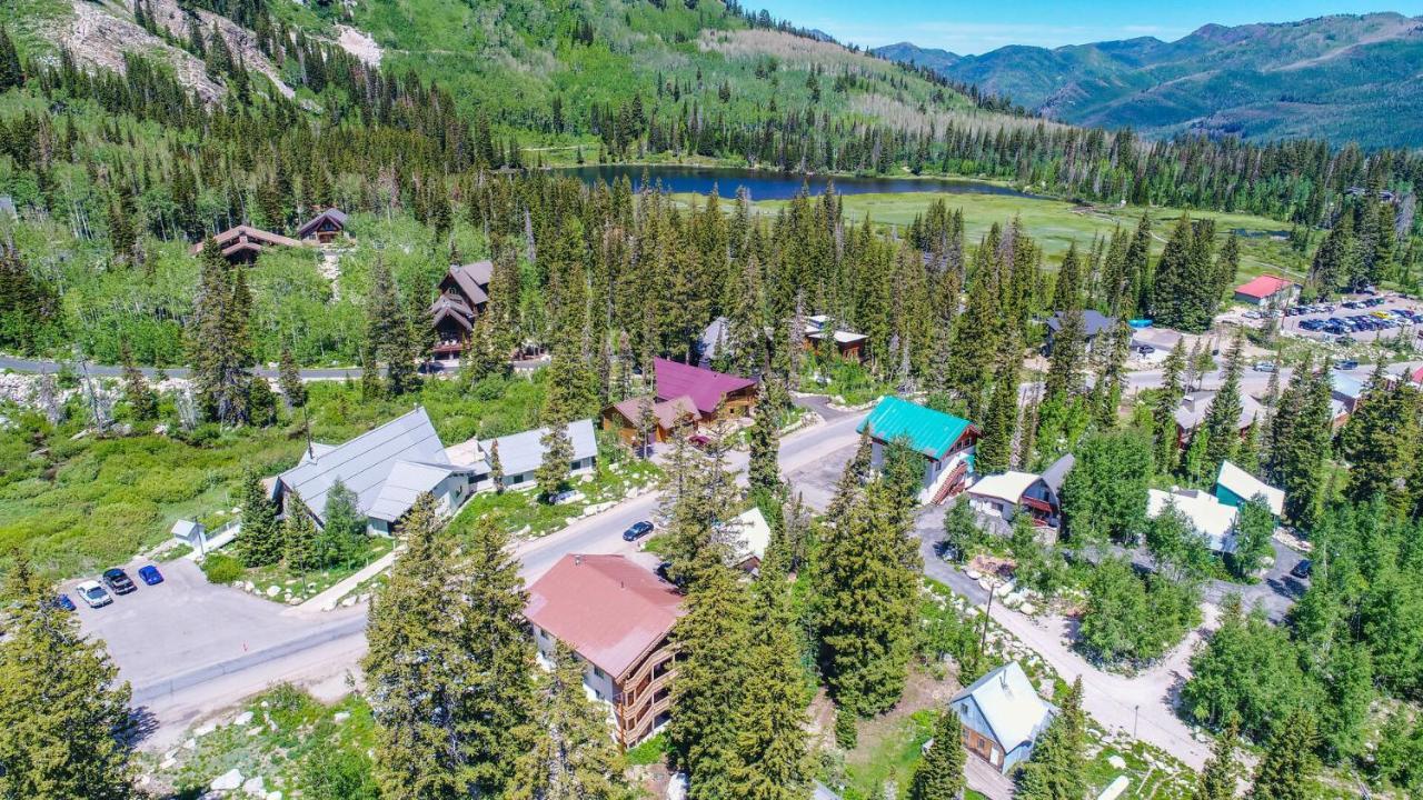 Powder Hound 1 Bedroom Brighton Chalet Екстер'єр фото
