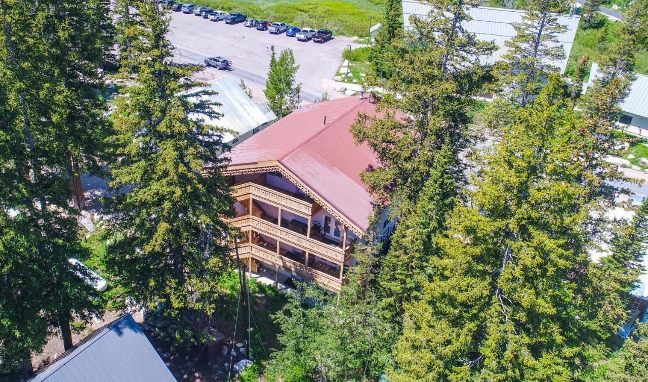 Powder Hound 1 Bedroom Brighton Chalet Екстер'єр фото